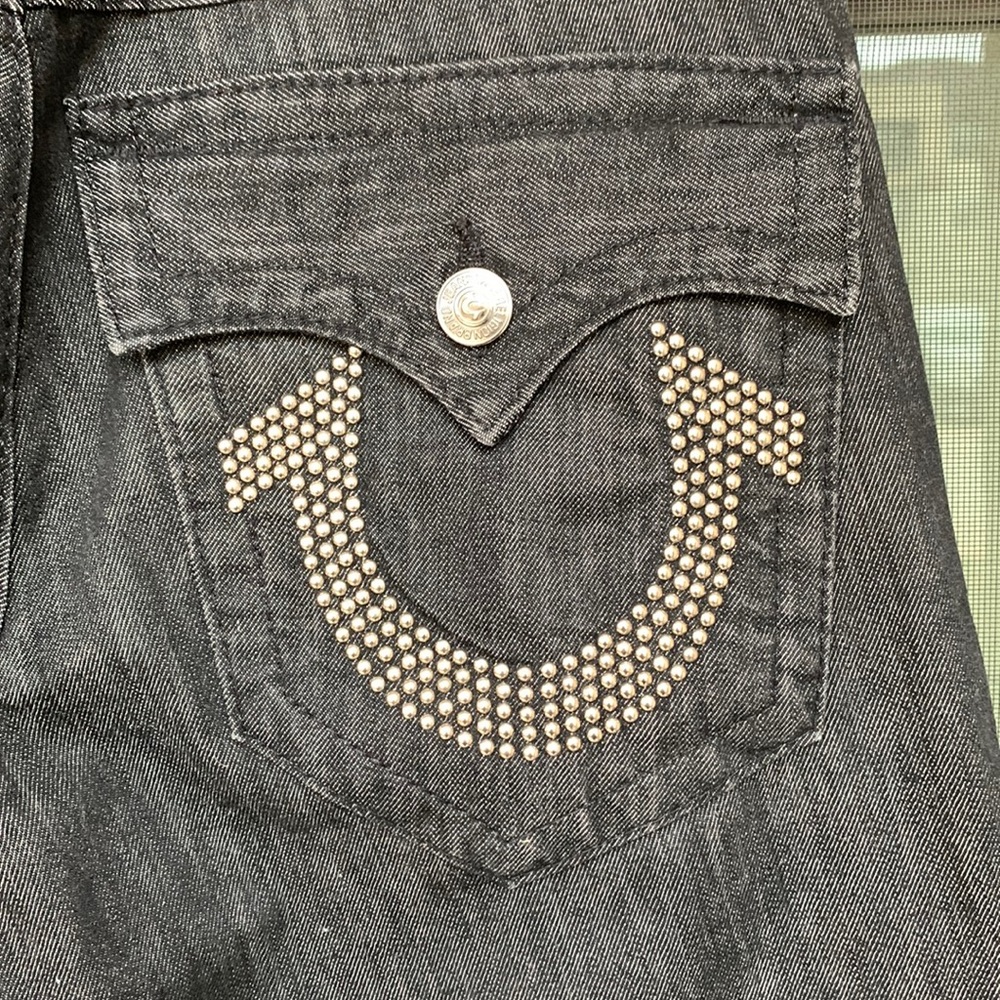 True Religion Jeans RICKY black 30 Actual 32 x 36 nickel studded flap straight